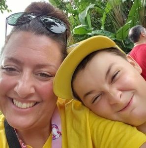 Meet your Posher, Jillian